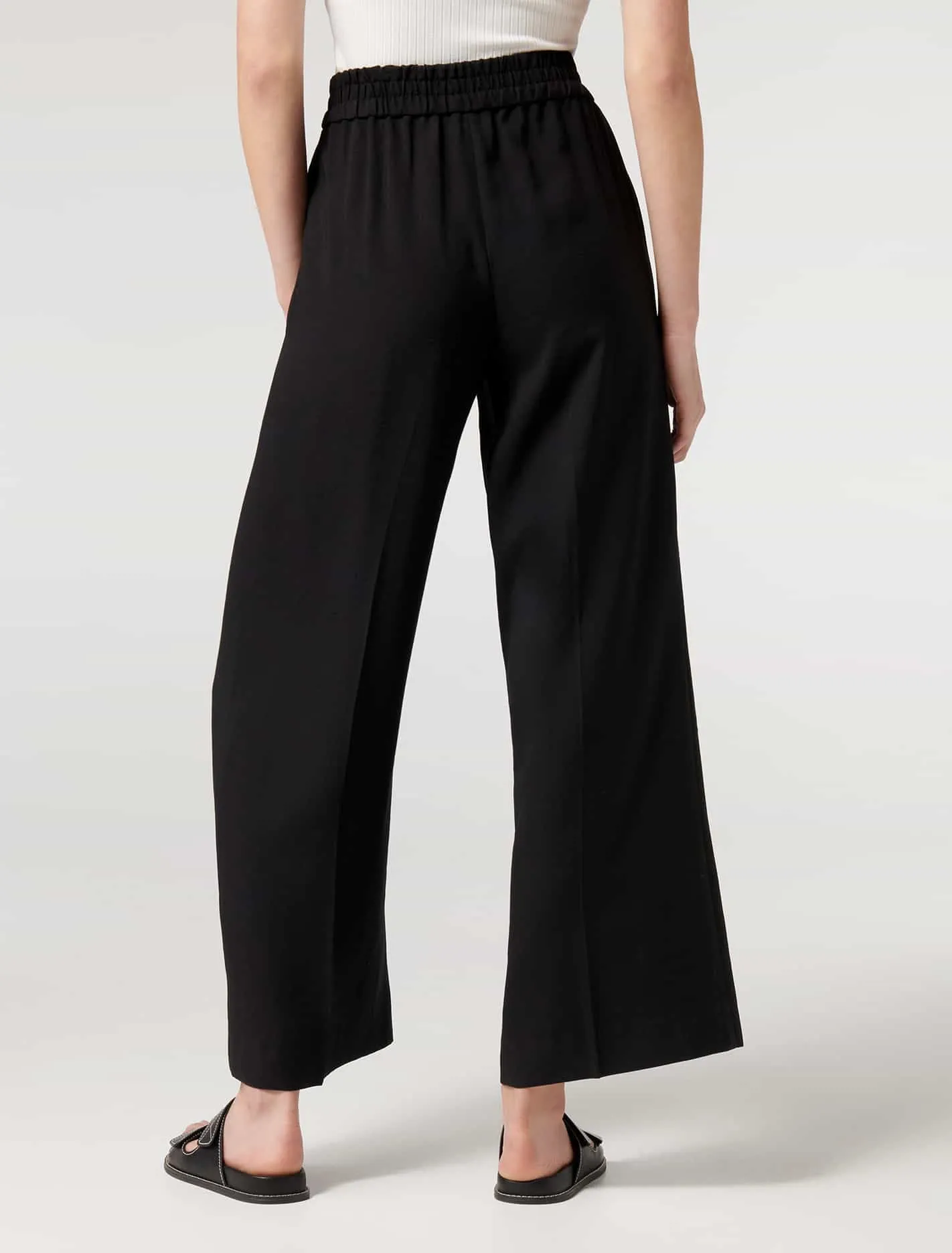 Petra Wide-Leg Pintuck Pants