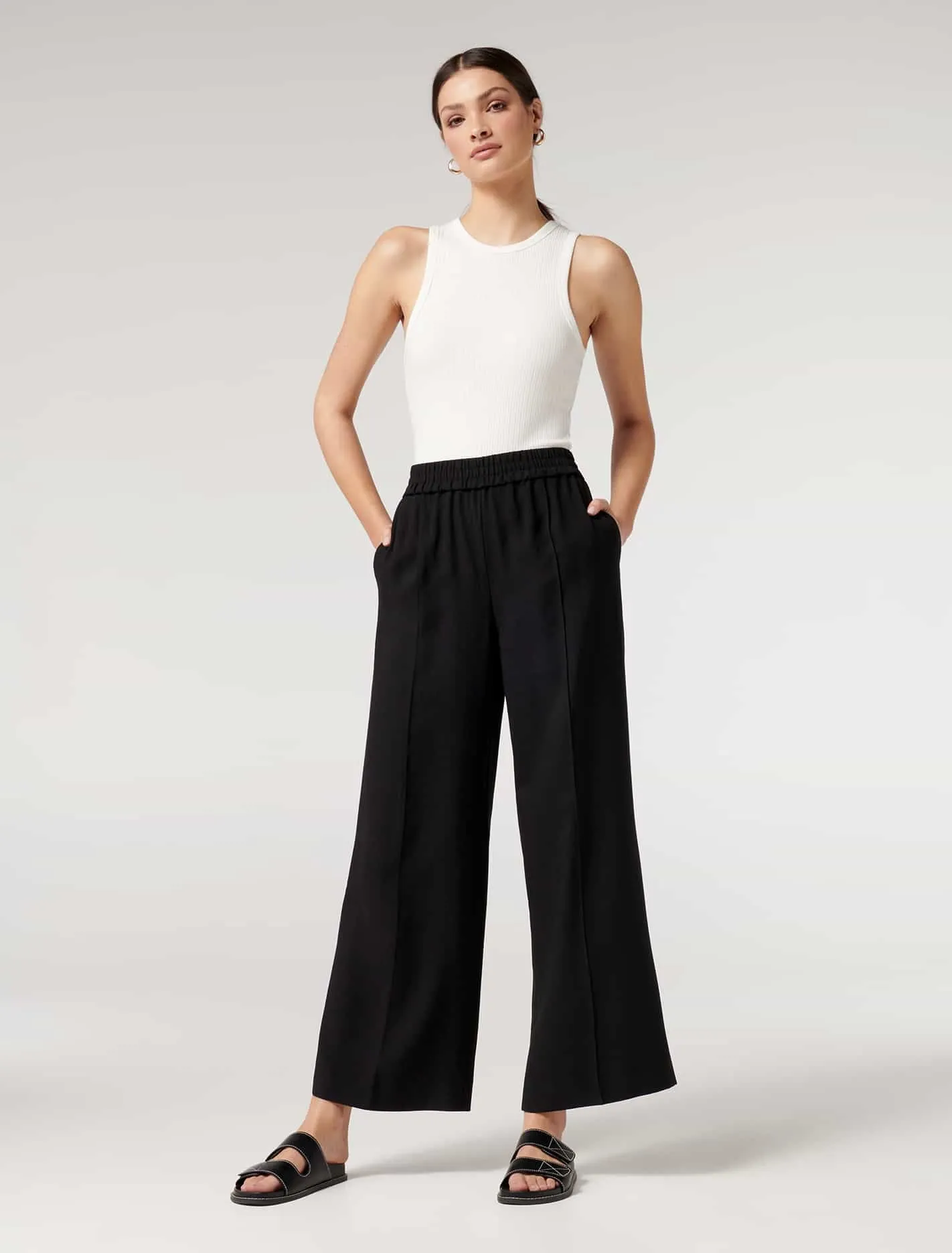 Petra Wide-Leg Pintuck Pants