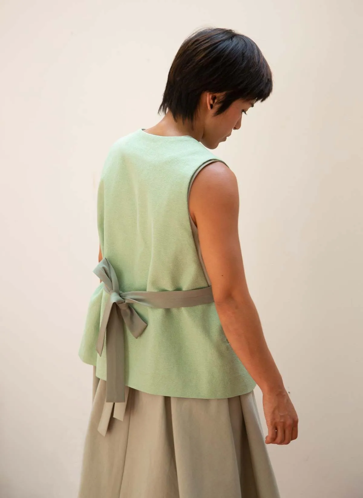 Piece of Vein One-Button Vest w/ Tie - Mint Green