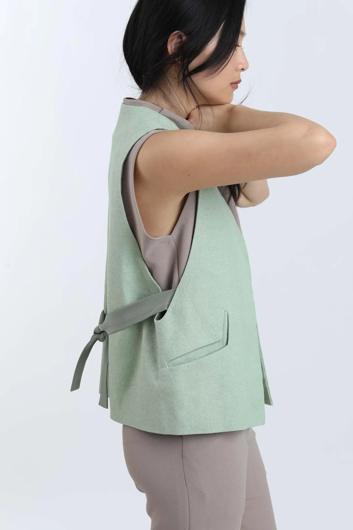 Piece of Vein One-Button Vest w/ Tie - Mint Green