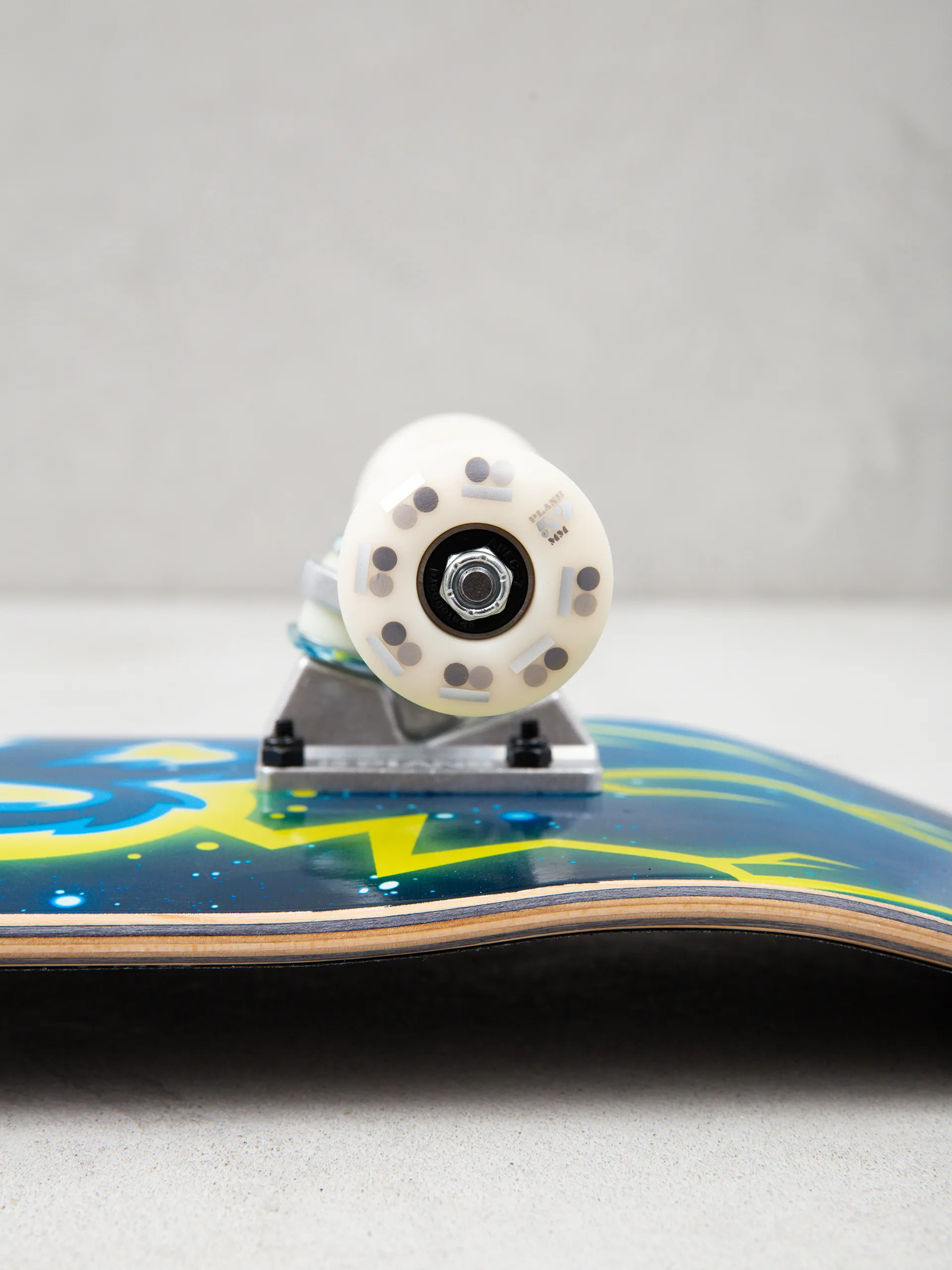 Plan B Weird Science Skateboard (teal/yellow)