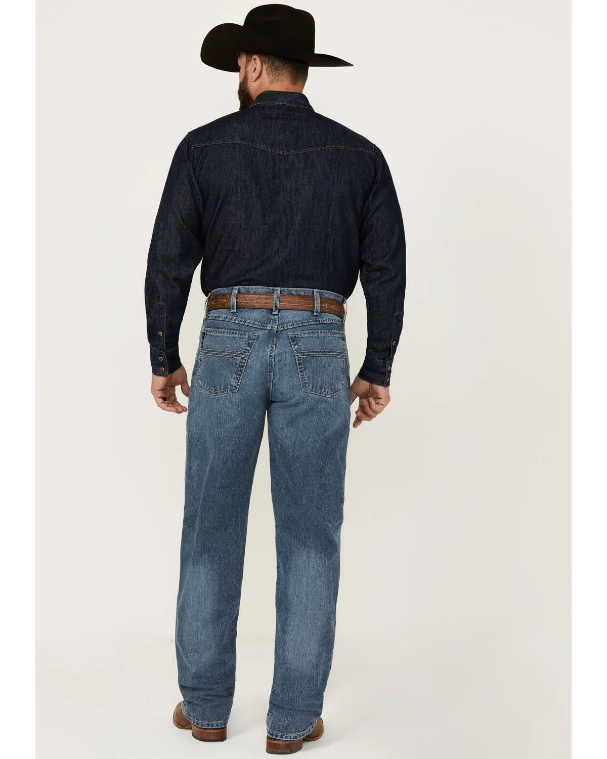 Product Name:  Cinch Men's Black Label 2.0 Medium Wash Loose Fit Tapered Denim Jeans
