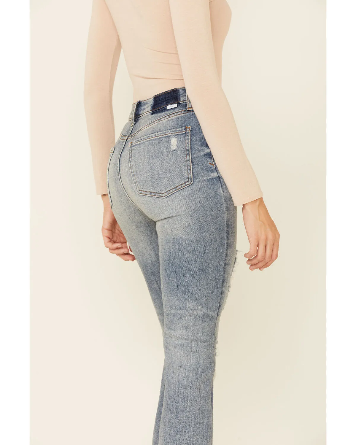 Product Name:  Daze Denim Women's Light Wash Distressed High Rise Straight Jeans