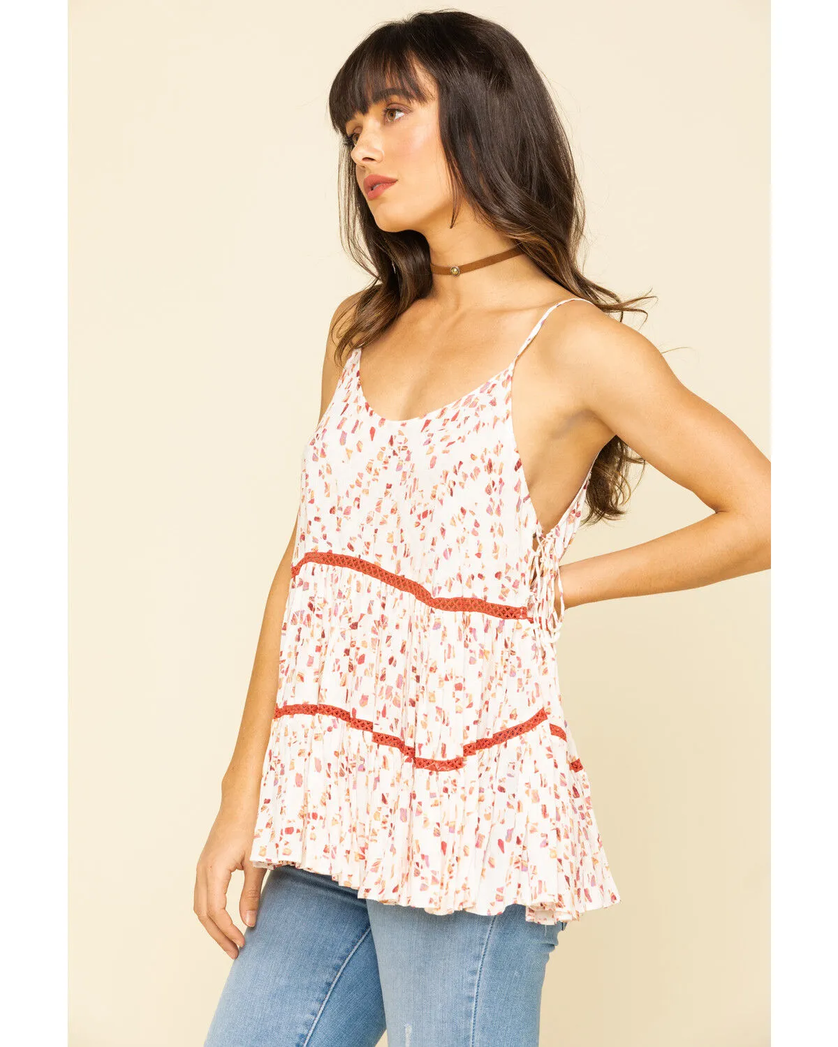 Product Name:  Miss Me Women's Printed Sleeveless Tiered Top