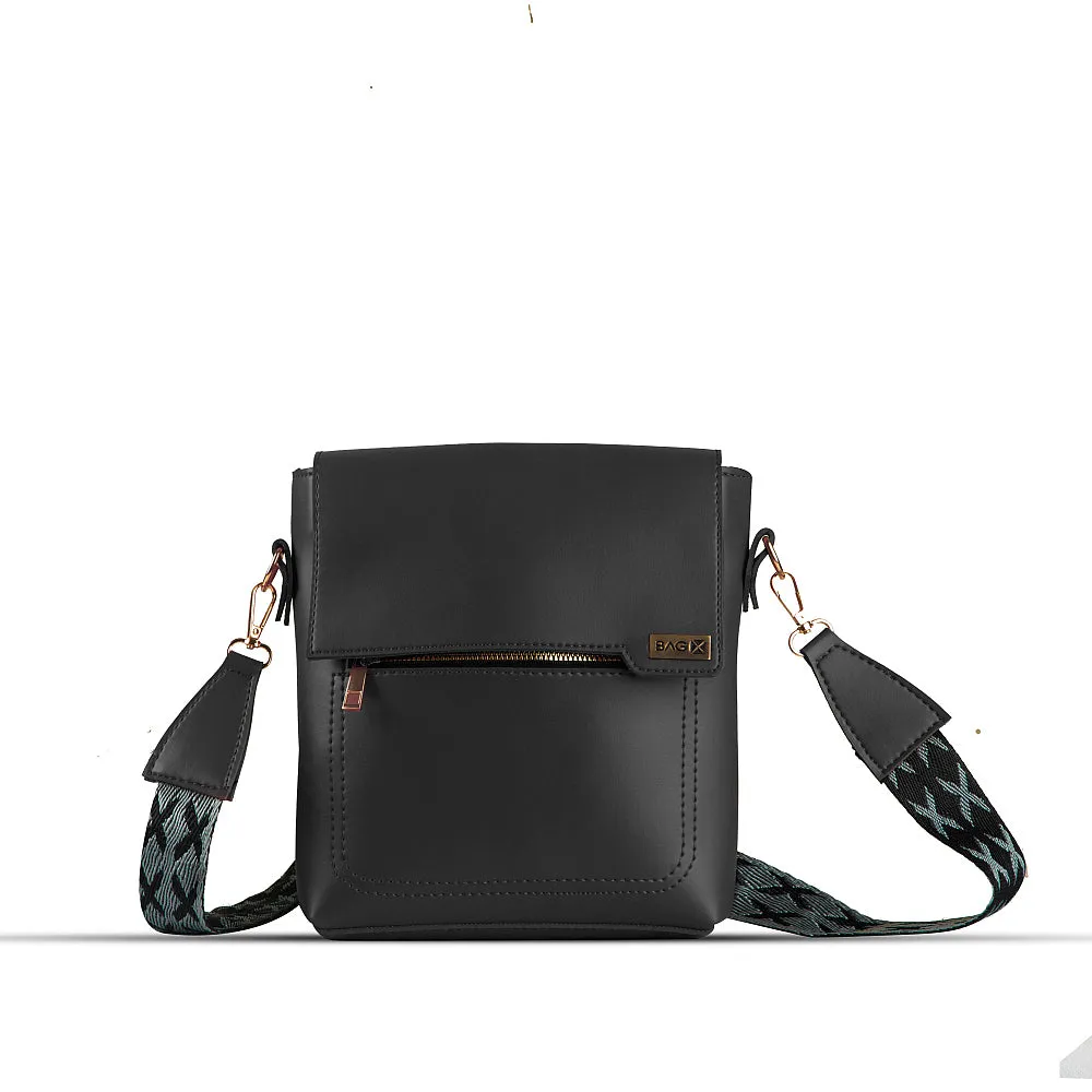 QUEST BLACK SHOULDER BAG