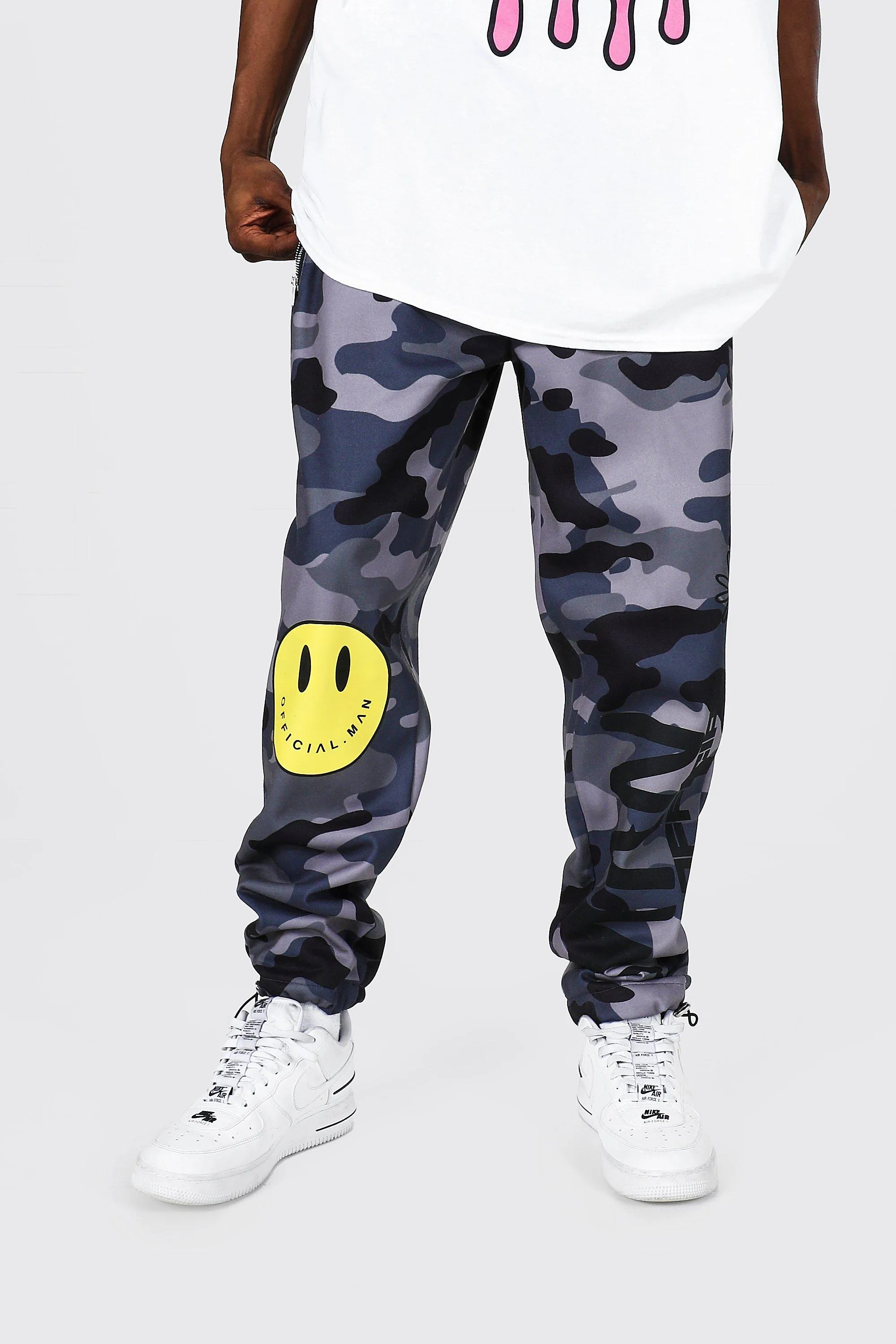 Regular Official Man Camo Joggers