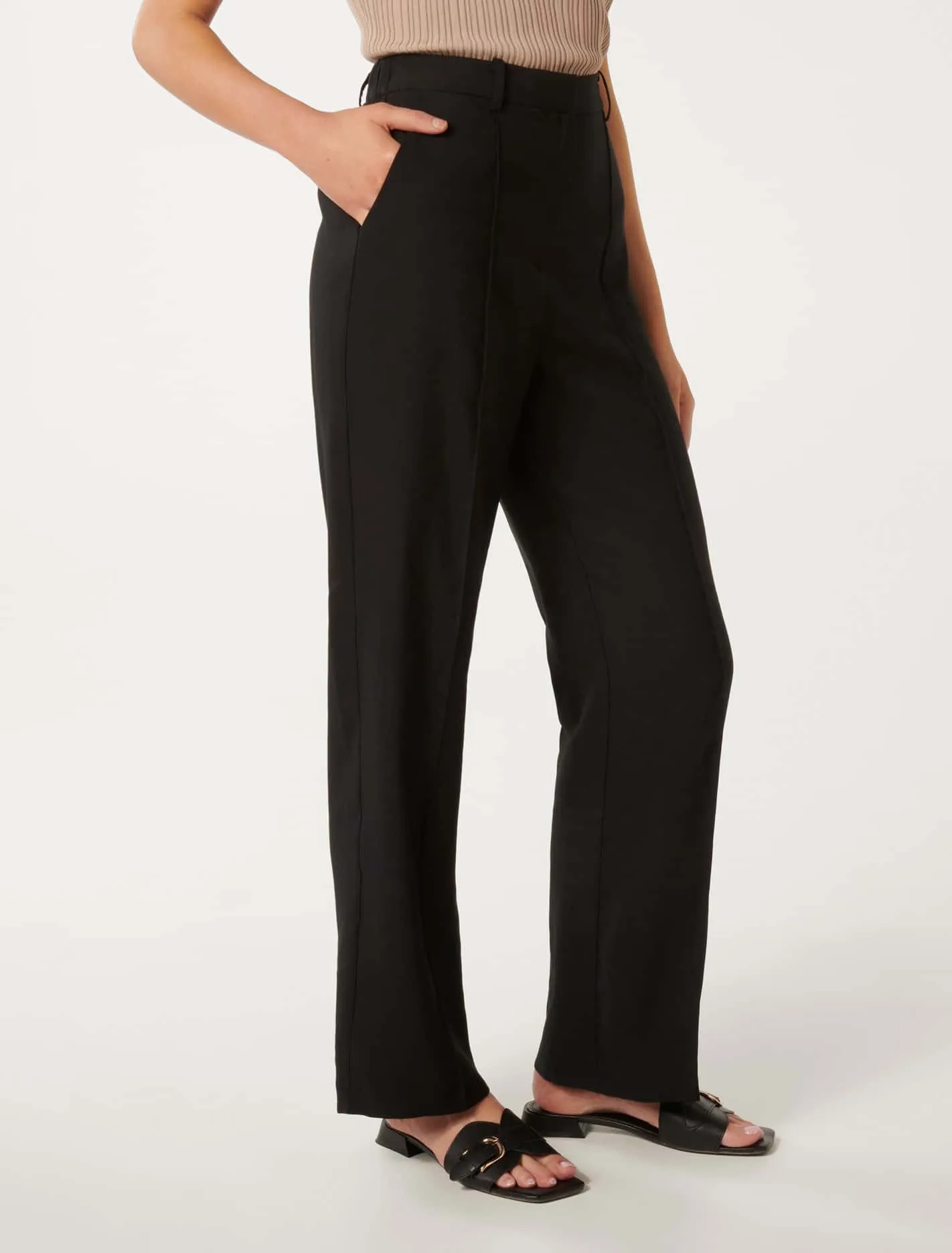 Robyn Relaxed Straight-Leg Pants