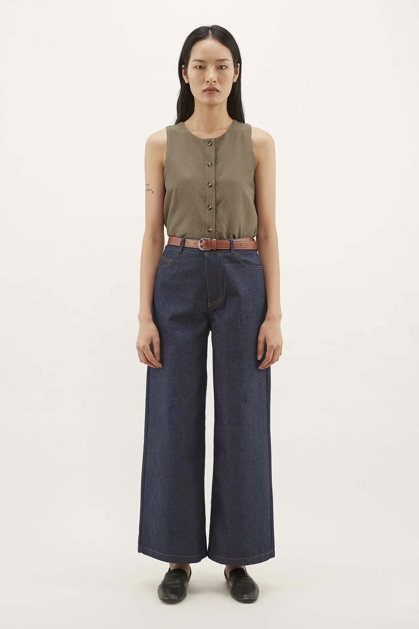 Shiana Button-down Tank Top