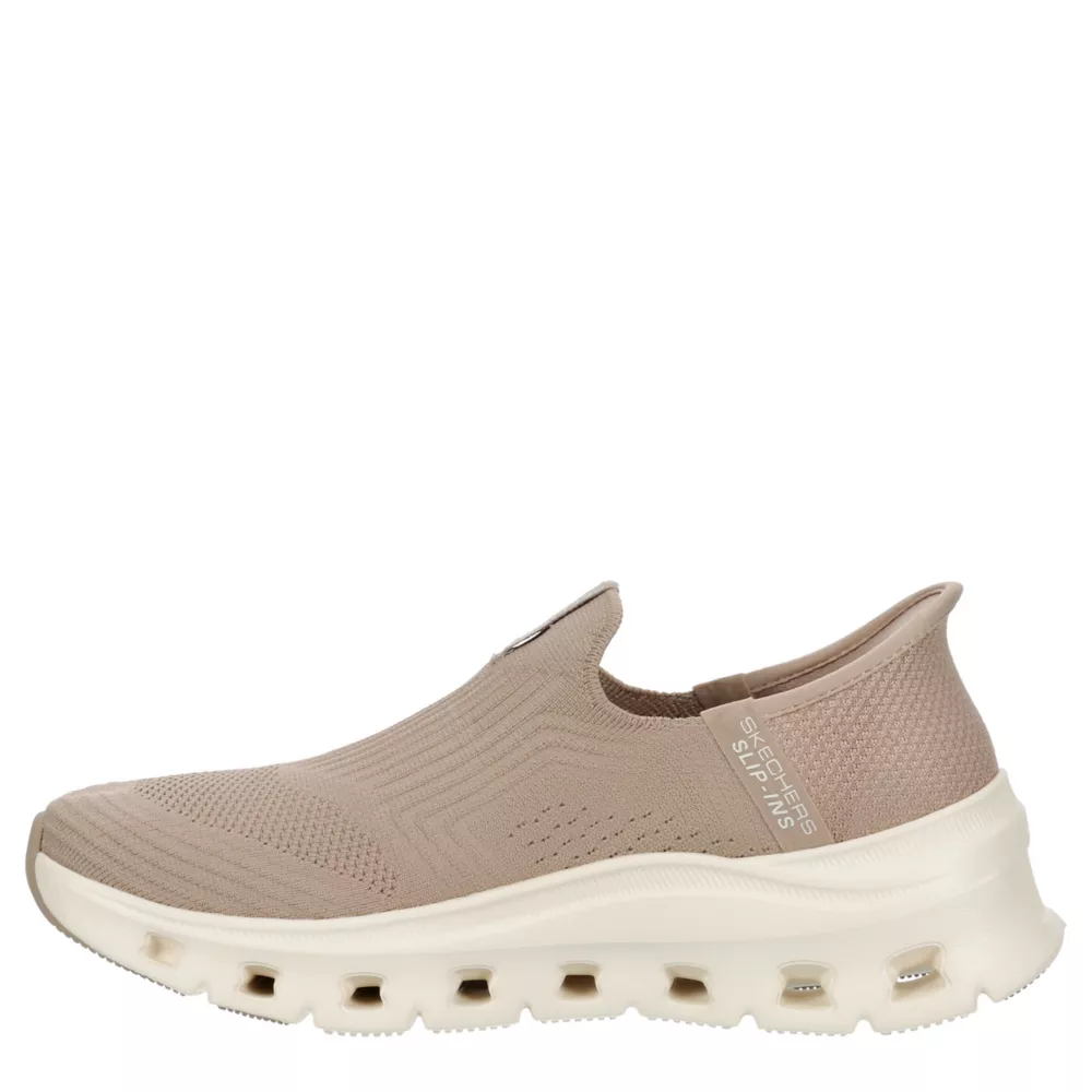 SKECHERS  WOMENS SLIP-INS GLIDE STEP PRO EVERYDAY RUNNING SHOE
