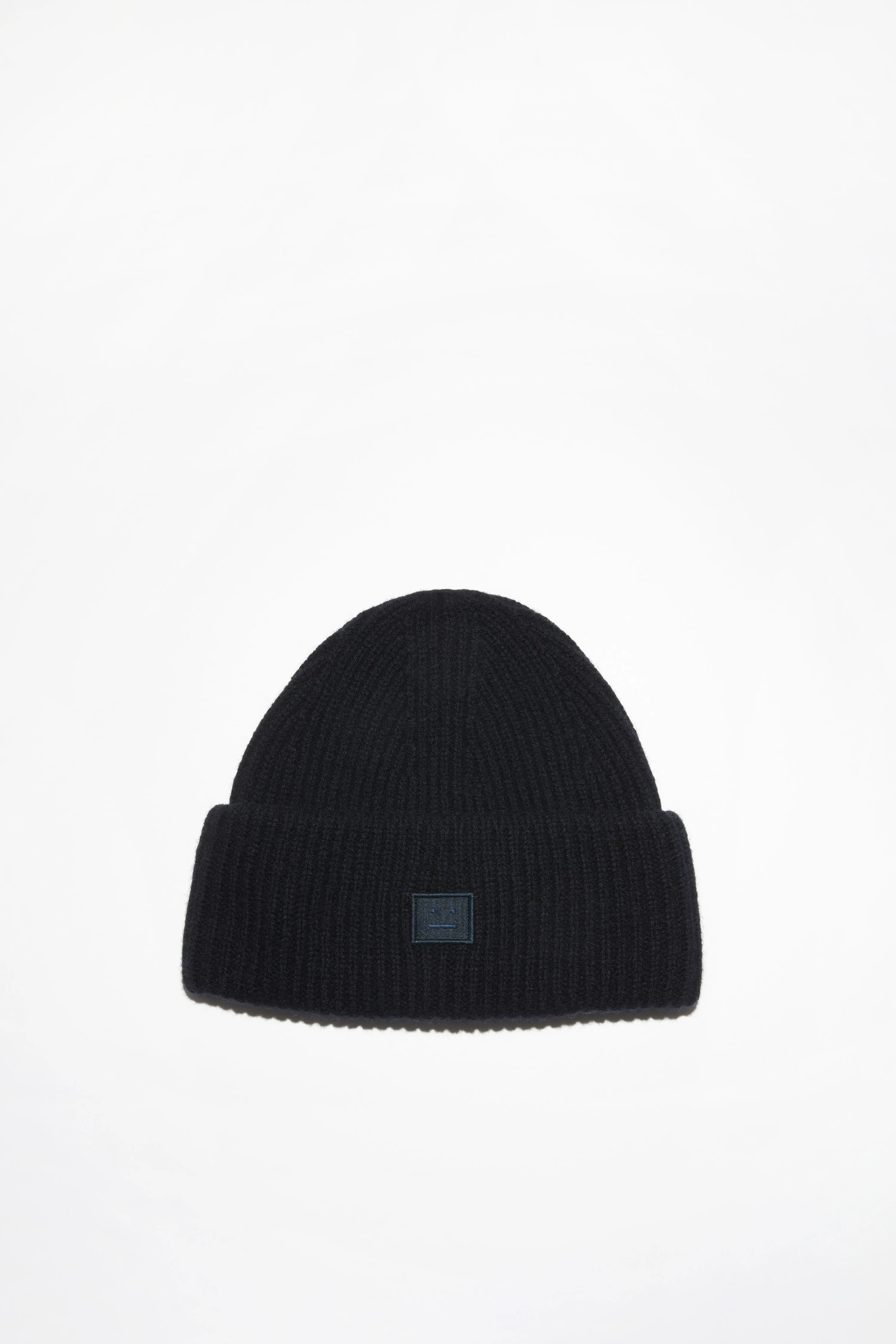 Small face logo beanie