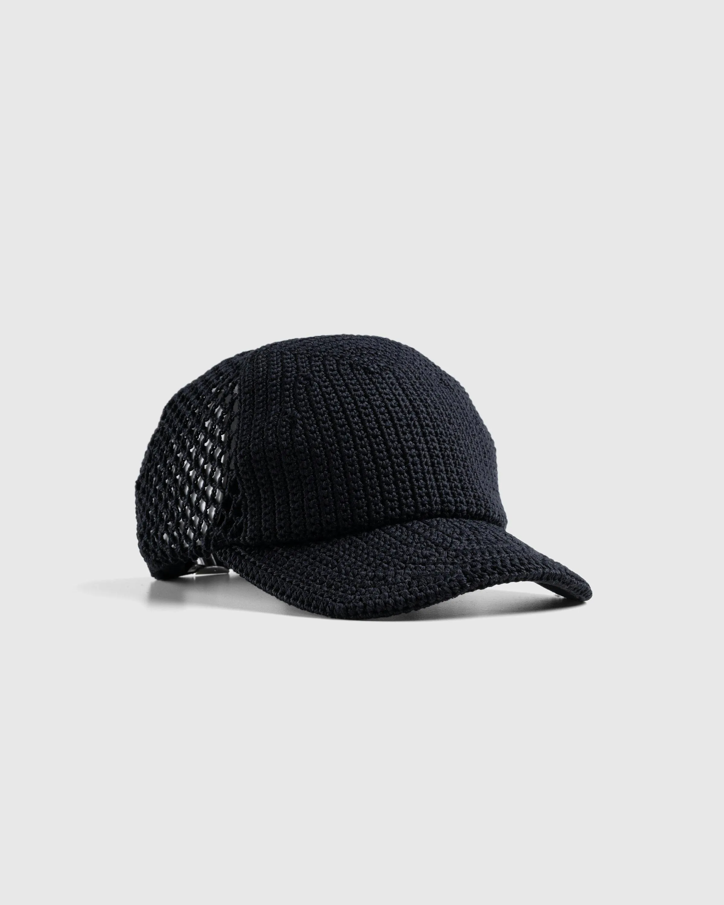 SSU – Crochet Trucker Hat Black | Highsnobiety Shop