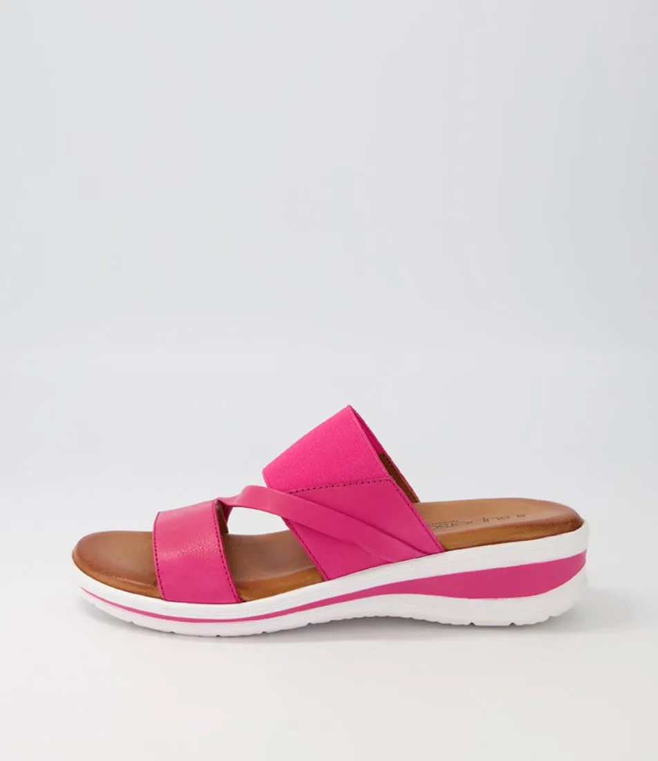 SUPERSOFT Teelina Fuchsia Leather Elastic Sandals