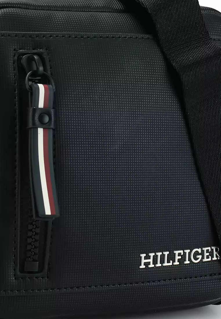 Tommy Hilfiger Mini Reporter Bag