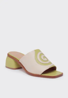 Tornado Sandals - light olive green