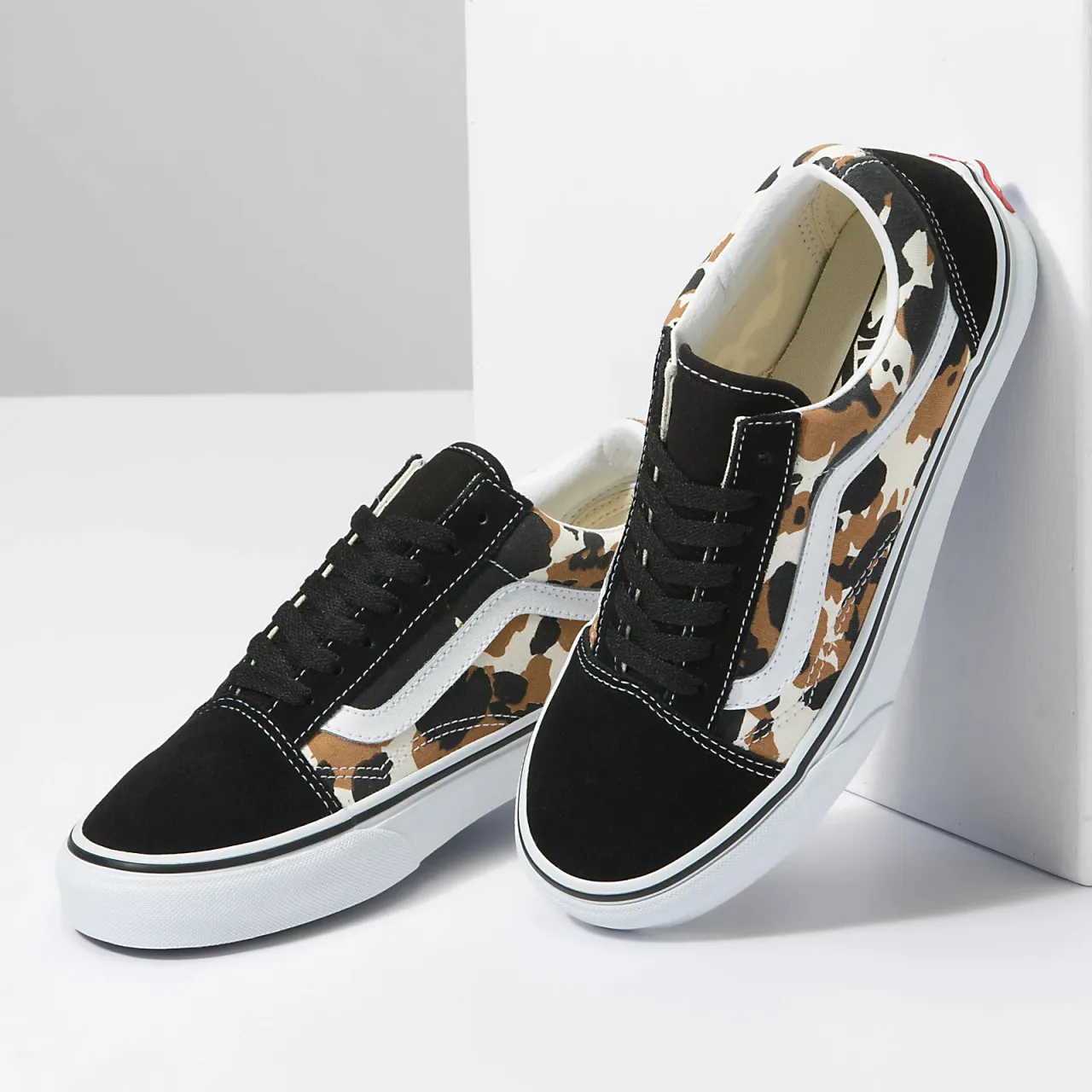 Vans Old Skool Shoe - Cow Multi Color