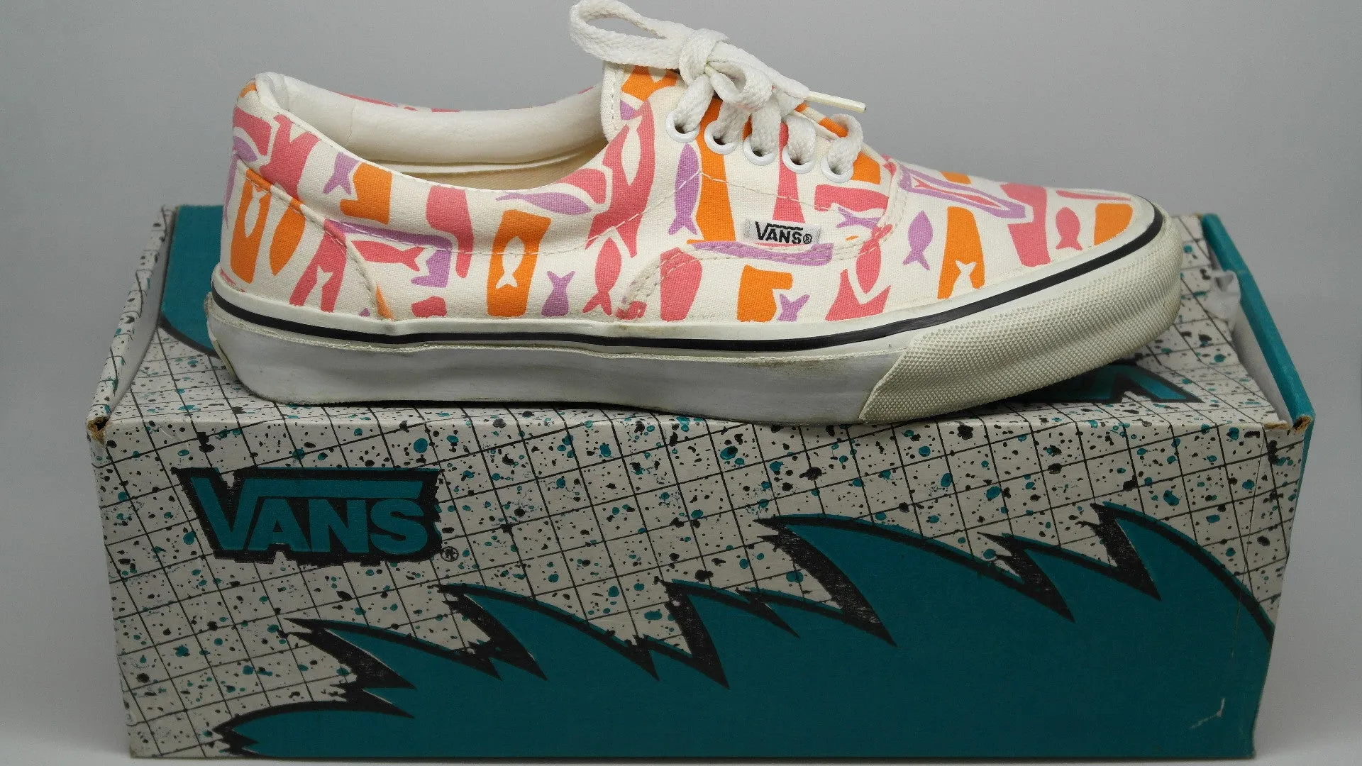 vans style #95  US6.5, US9