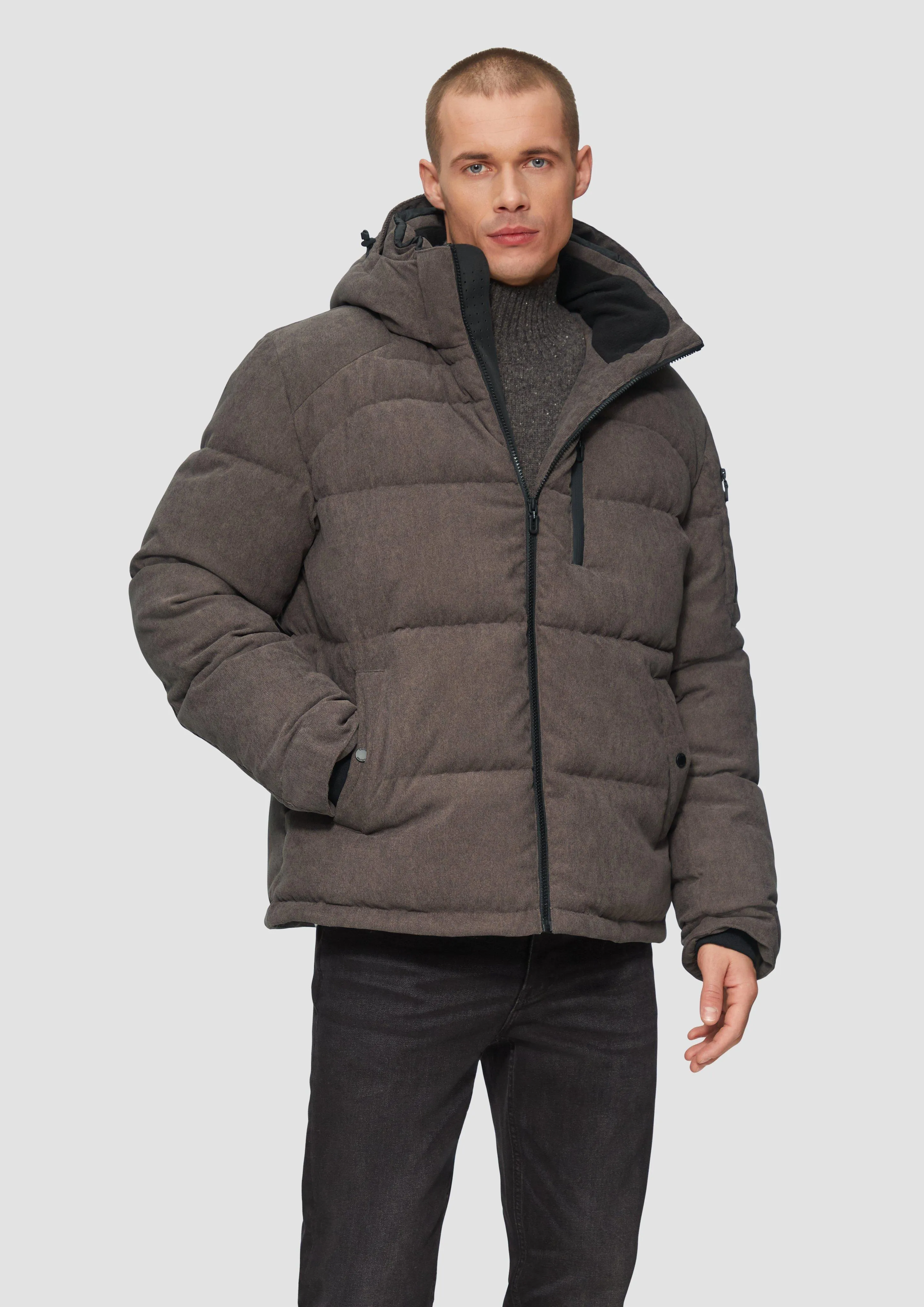Water-resistant quilted jacket in a corduroy look