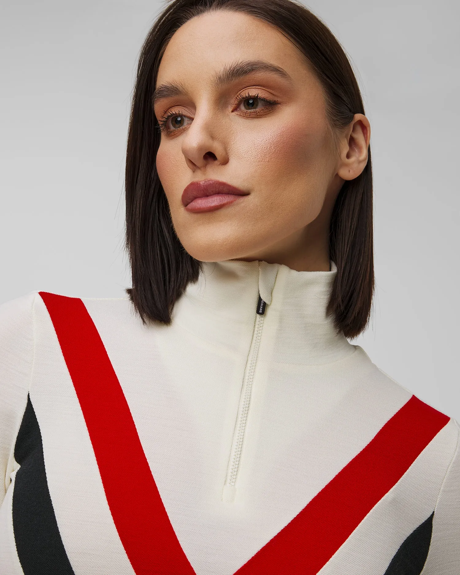 Women’s white zip turtleneck We Norwegians Voss 1921-1