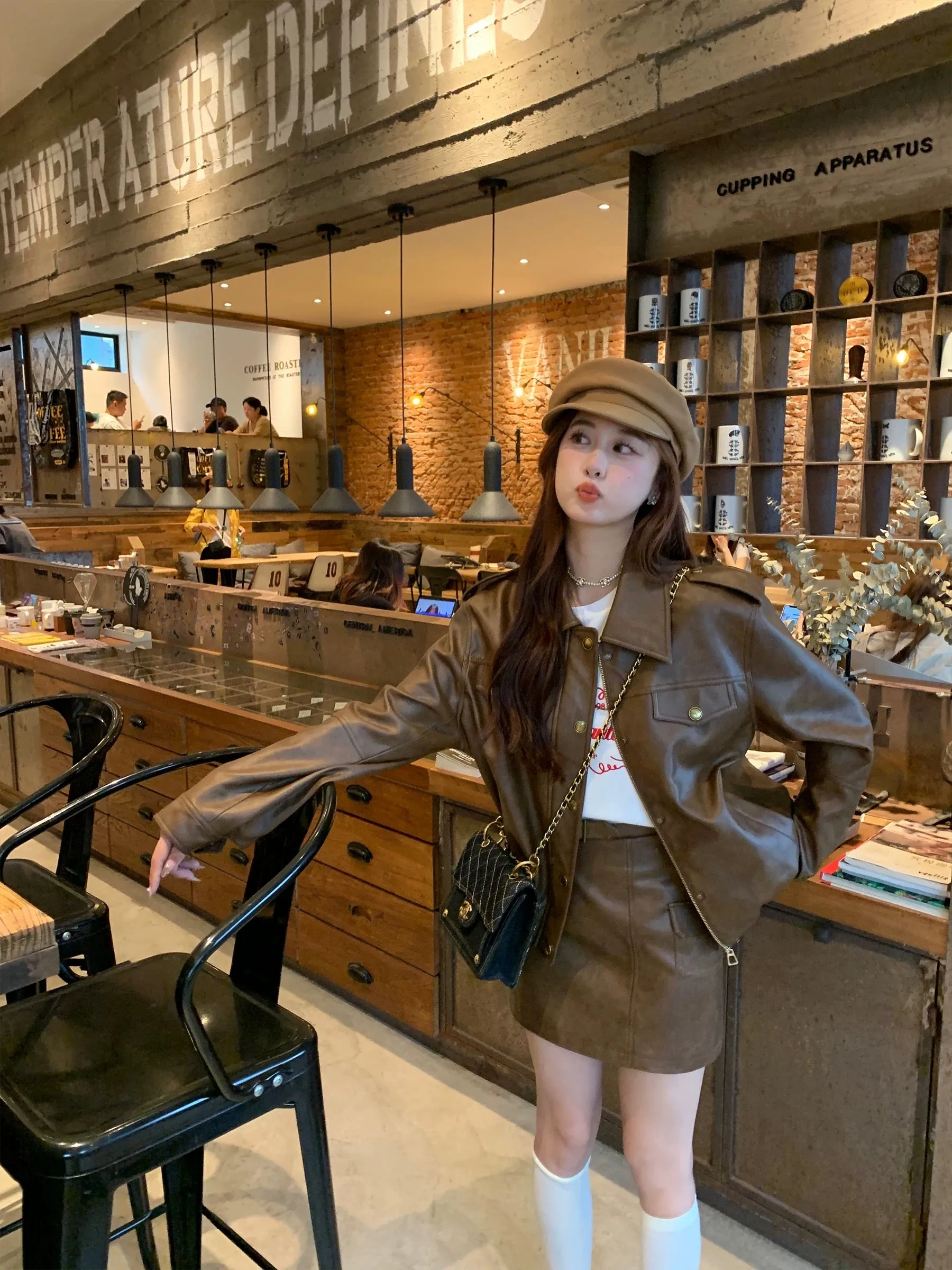 Xia Tianjia 2024 early autumn imitation sheepskin retro coffee color PU leather jacket women's spring and autumn leather jacket