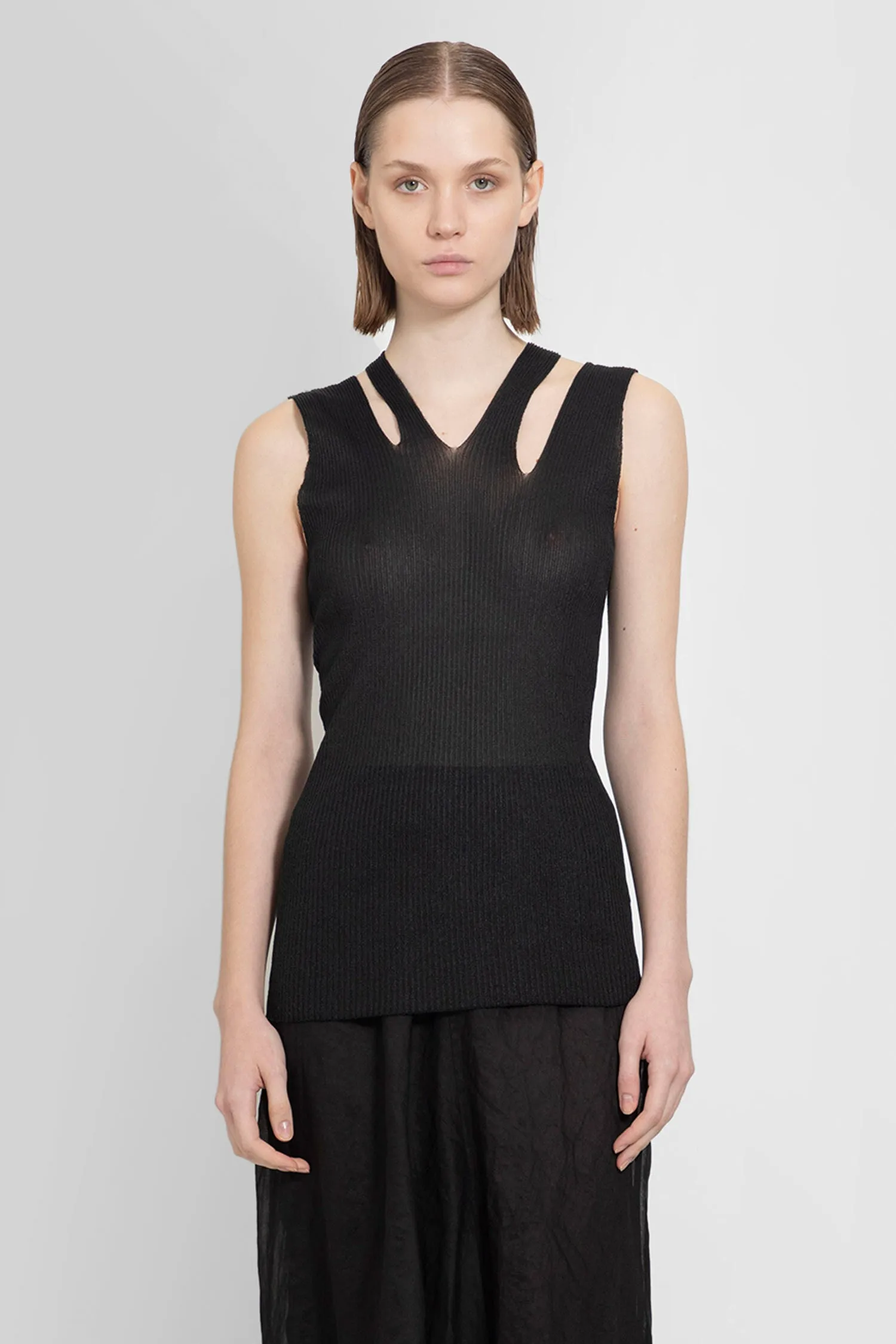 yohji yamamoto sleeveless top